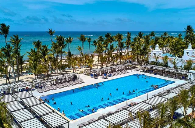 Riu Palace Punta Cana piscina